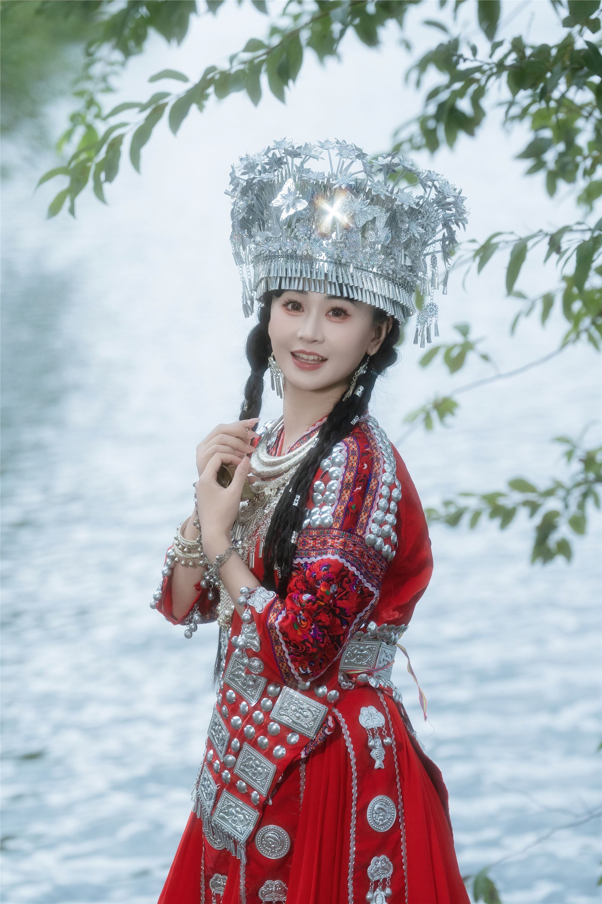 YITUYU艺图语 2025.01.20 可爱的苗疆少女 湫一只岁岁